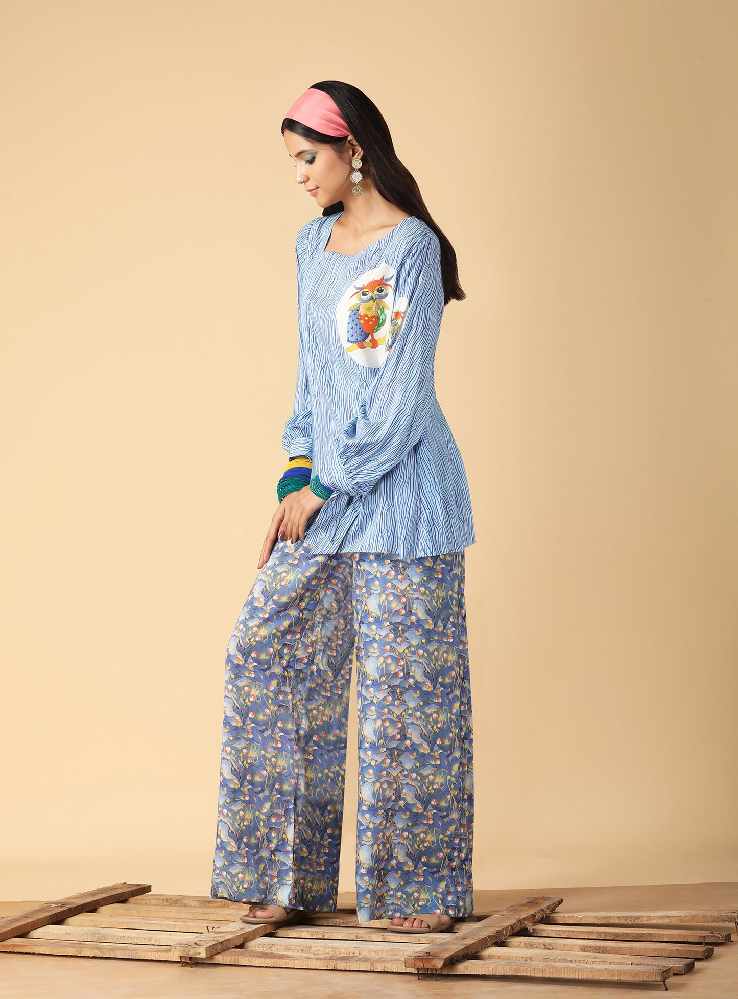 Asymmetric neckline Top