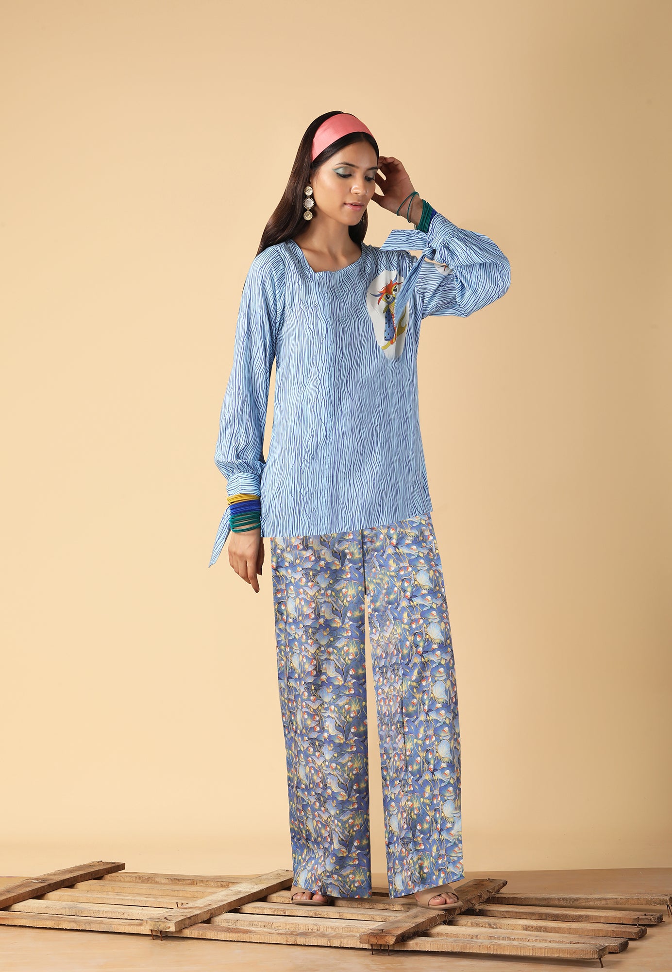 Asymmetric neckline Top