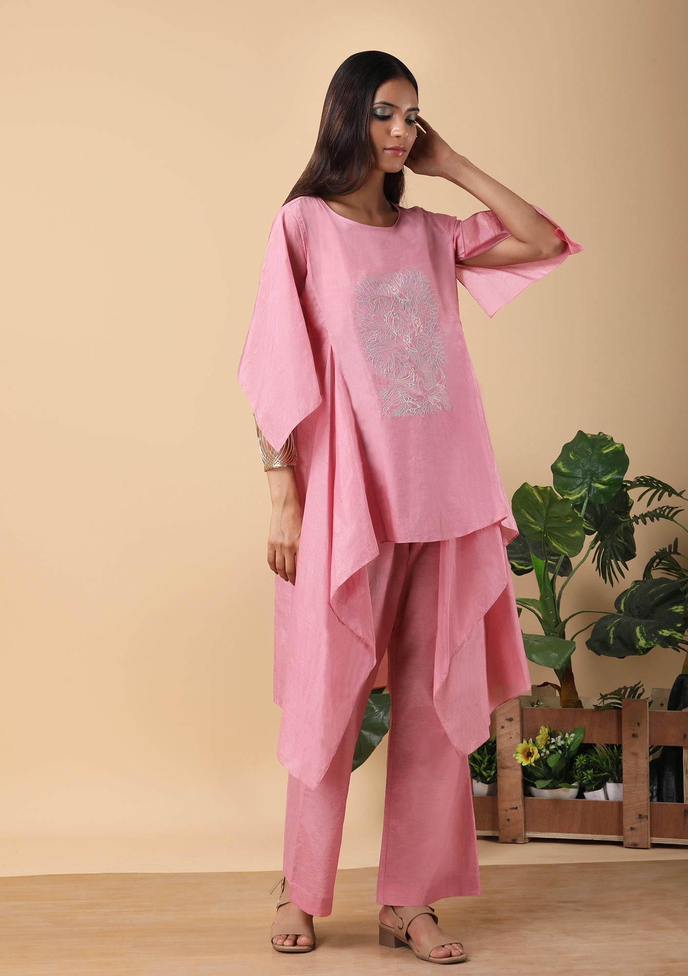 Asymmetric coordinate tunic
