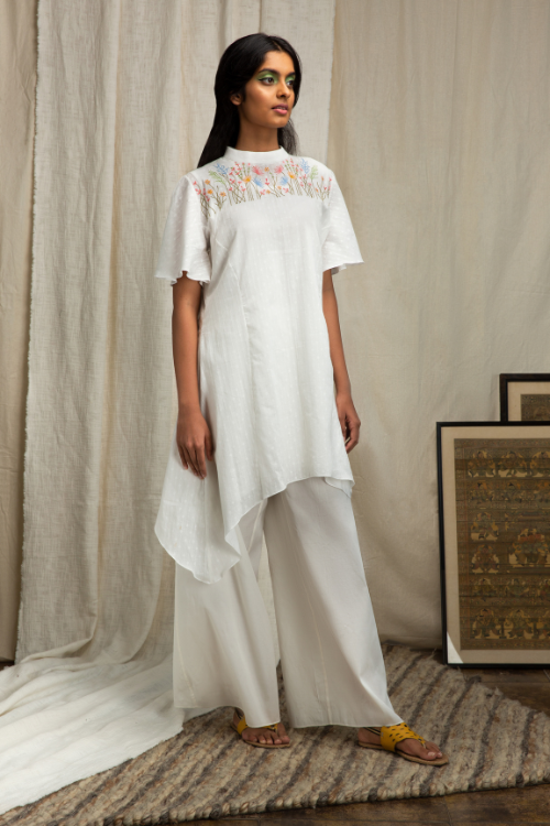 Top White, Asymmetric Tunic In Pure Cotton