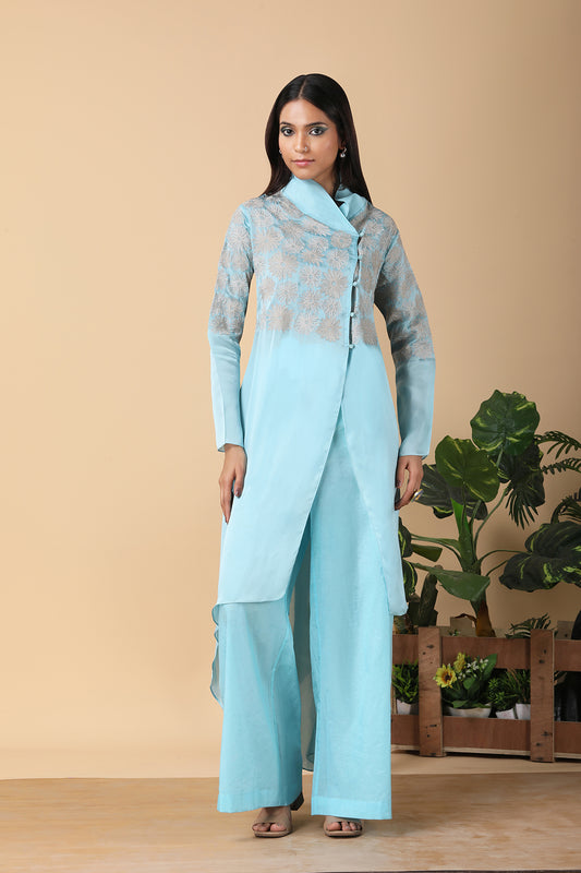 Frothy sea-colored coordinated Tunic set