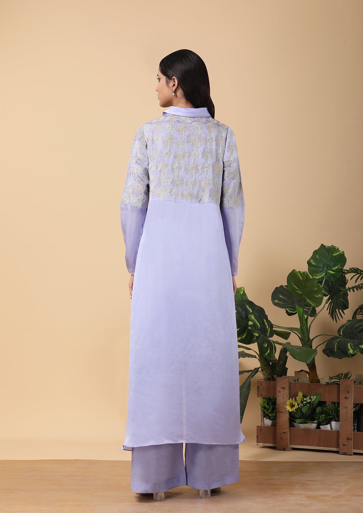 Long asymmetric high neck tunic